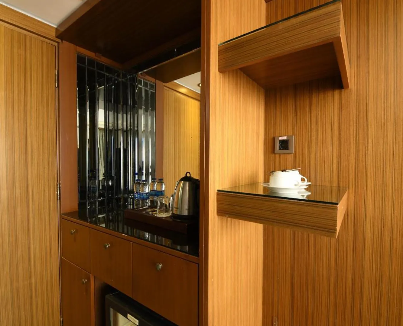 Grand Star Hotel Premium İstanbul 4*,  Türkiye